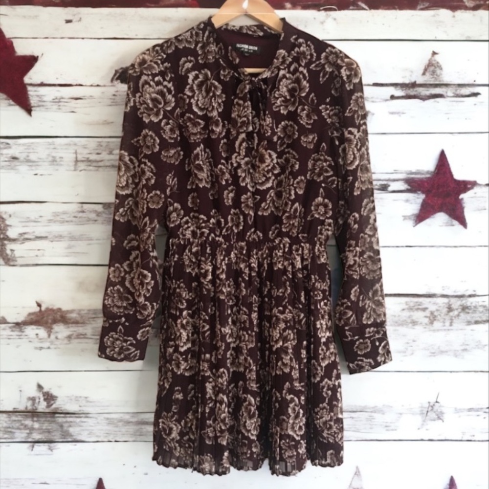 Fashion Union Elegant Floral Long Sleeve Dress - Picture 10 of 16